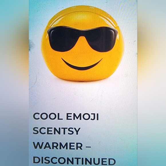 NIB. Scentsy, Cool Emoji Scentsy Warmer. (Discontinued) - Picture 5 of 9